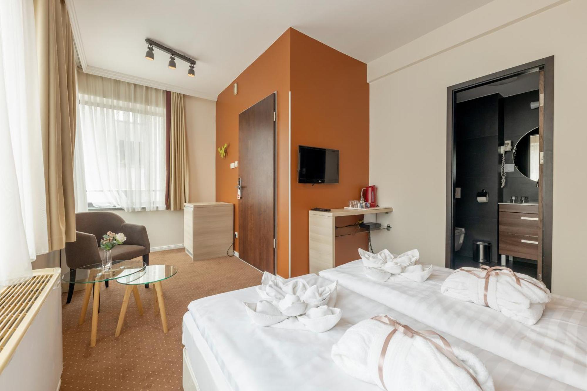 Budapest Tower Exteriér fotografie